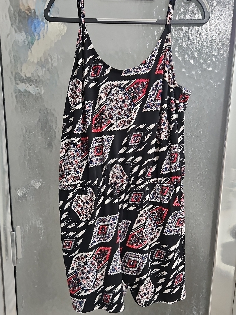 Vince Camuto Short Romper with Black, Red & White Geometric Print